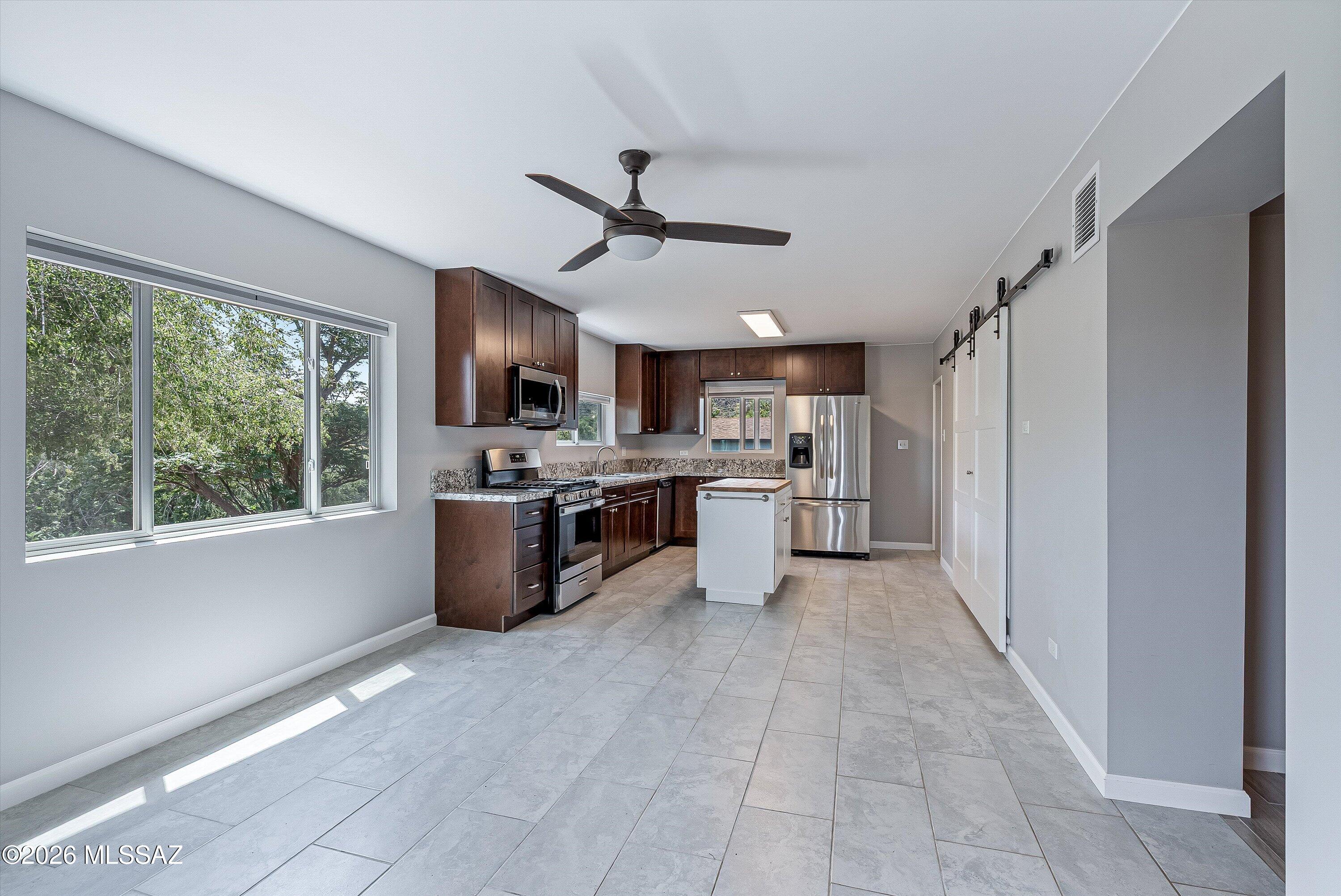 730 N Robles Road