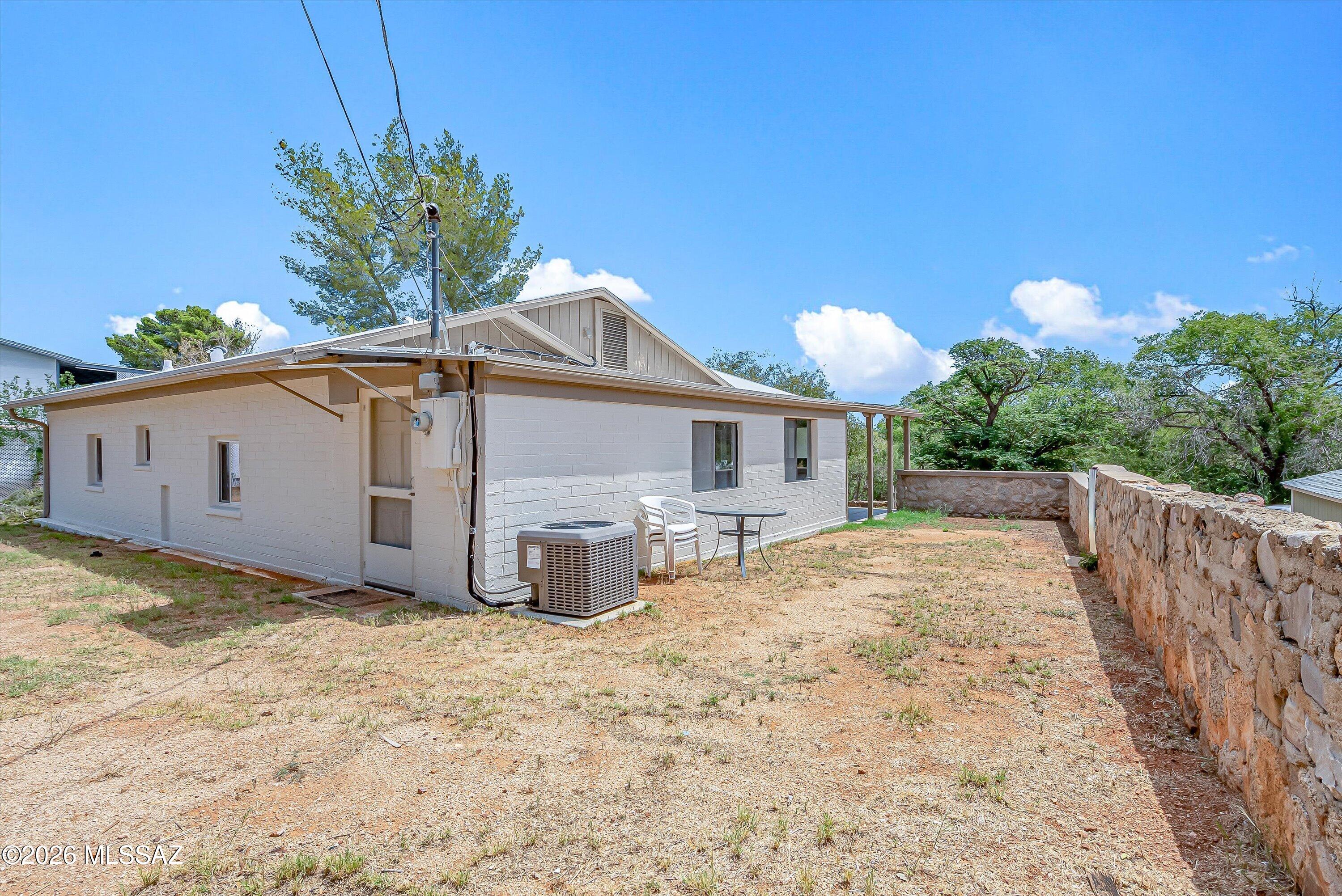 730 N Robles Road