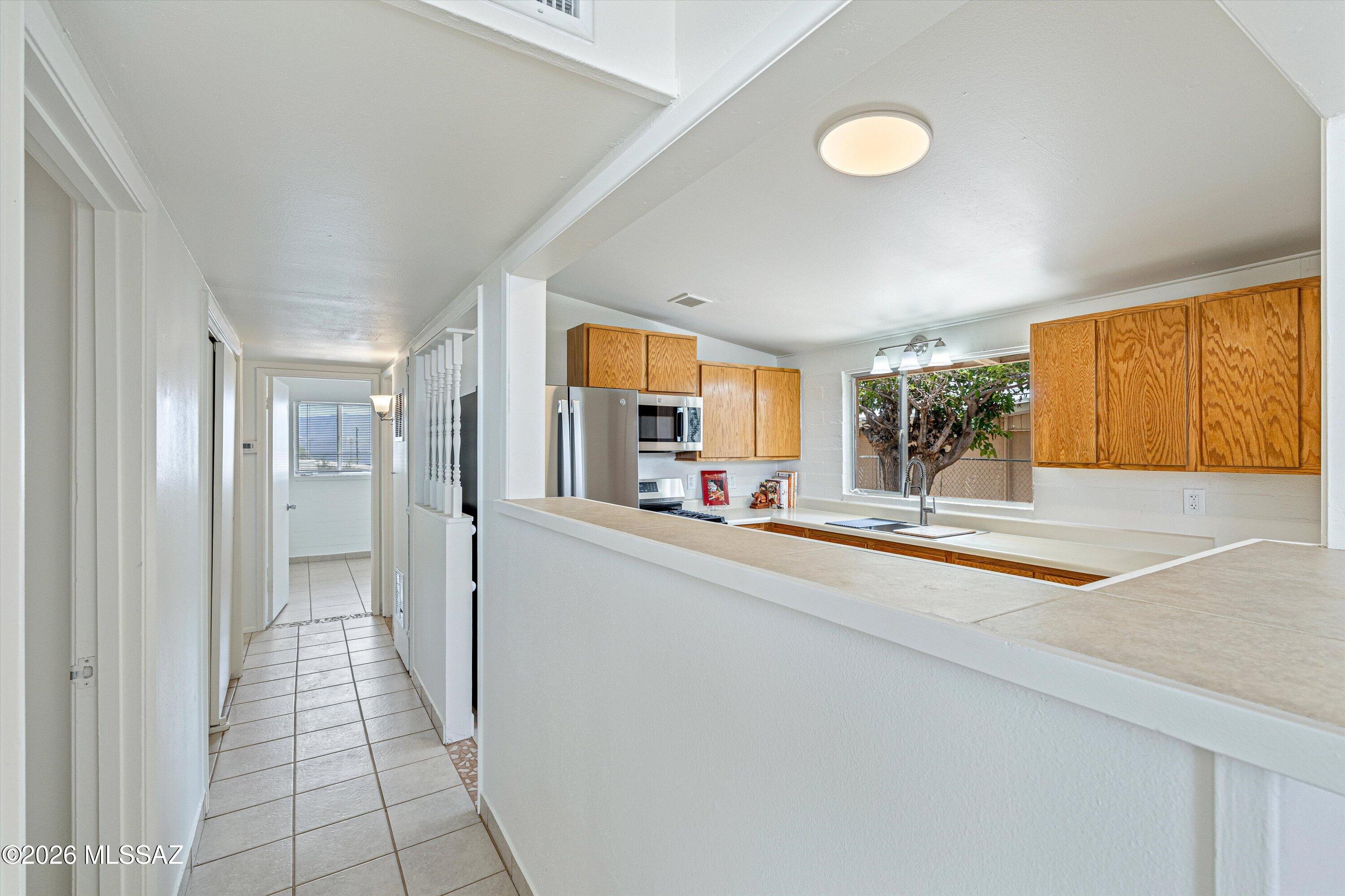 104 N Douglas Avenue