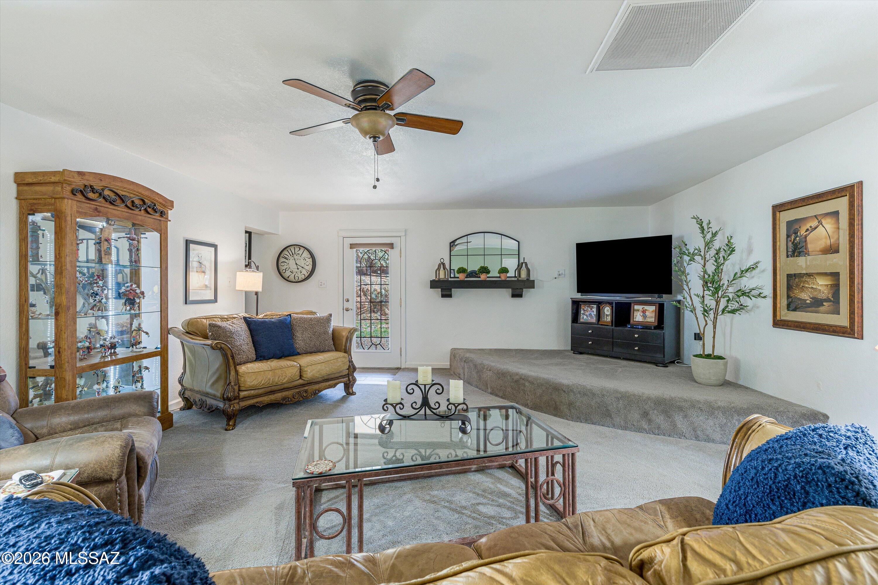 285 N Timberline Drive