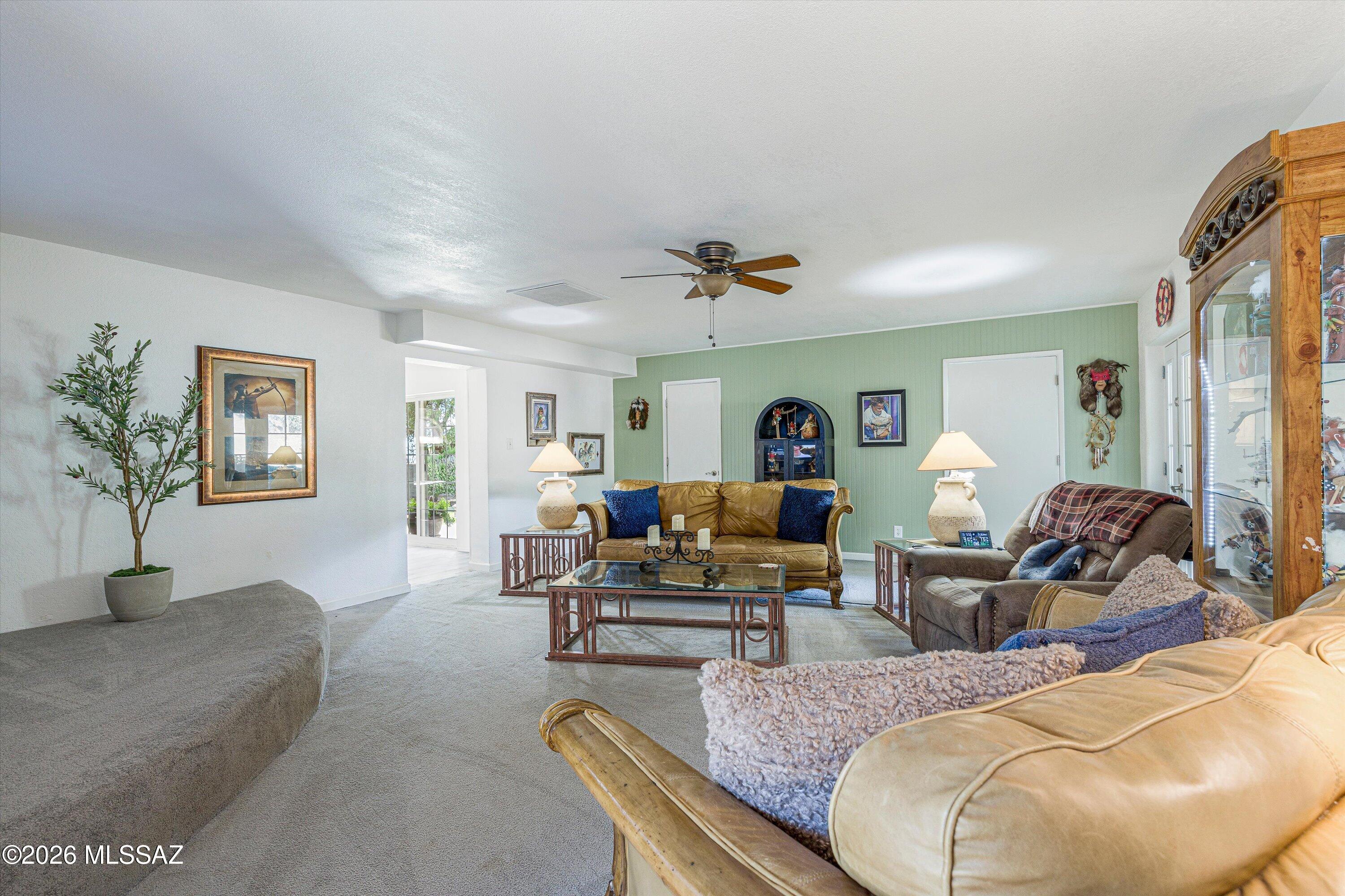 285 N Timberline Drive