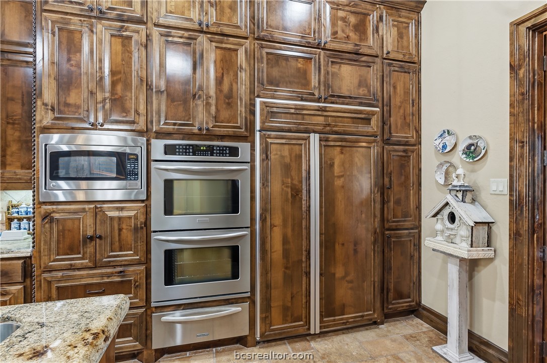4900 Somerset Hills Court