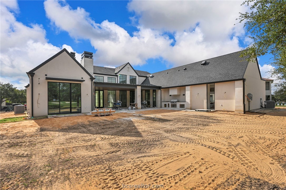 5107 Miramont Circle