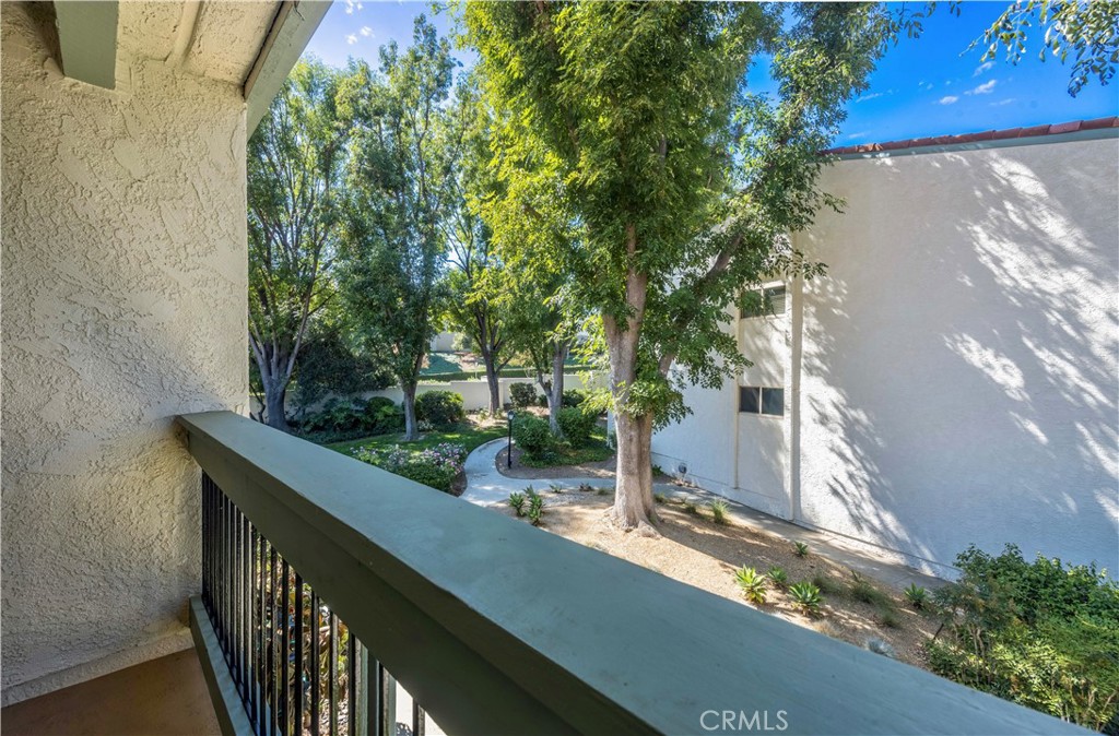 23677 Park Capri Unit: 20