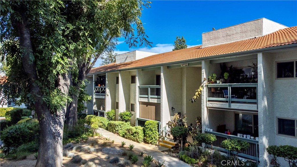 23677 Park Capri Unit: 20