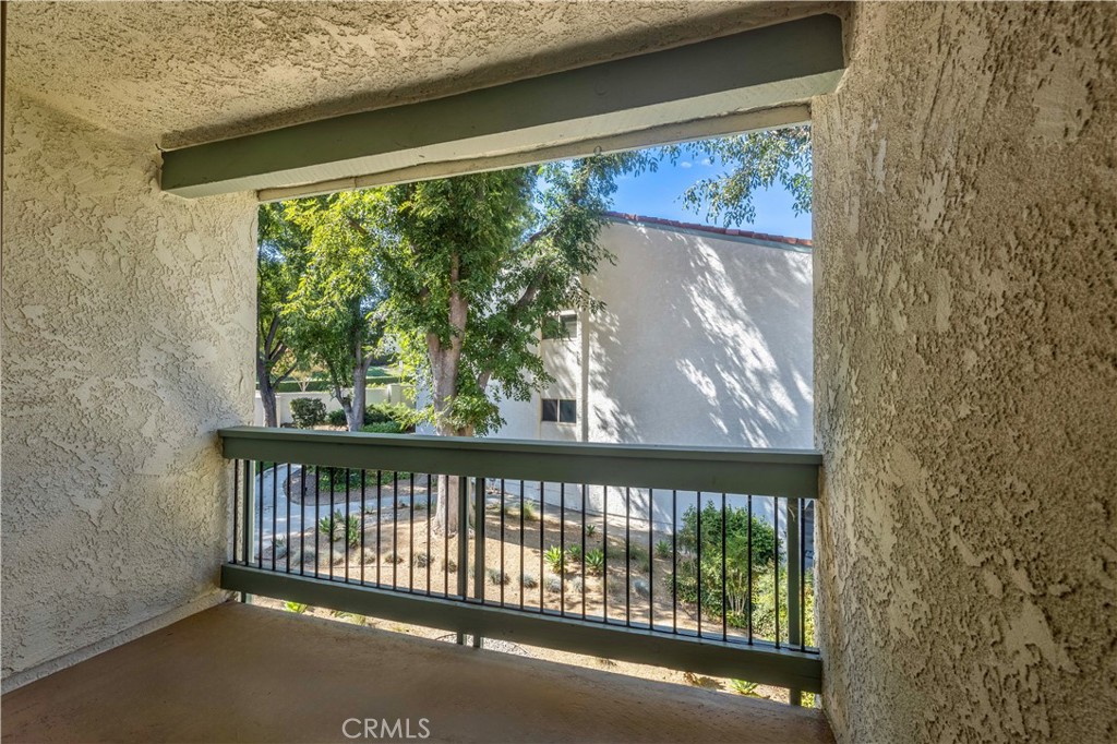 23677 Park Capri Unit: 20