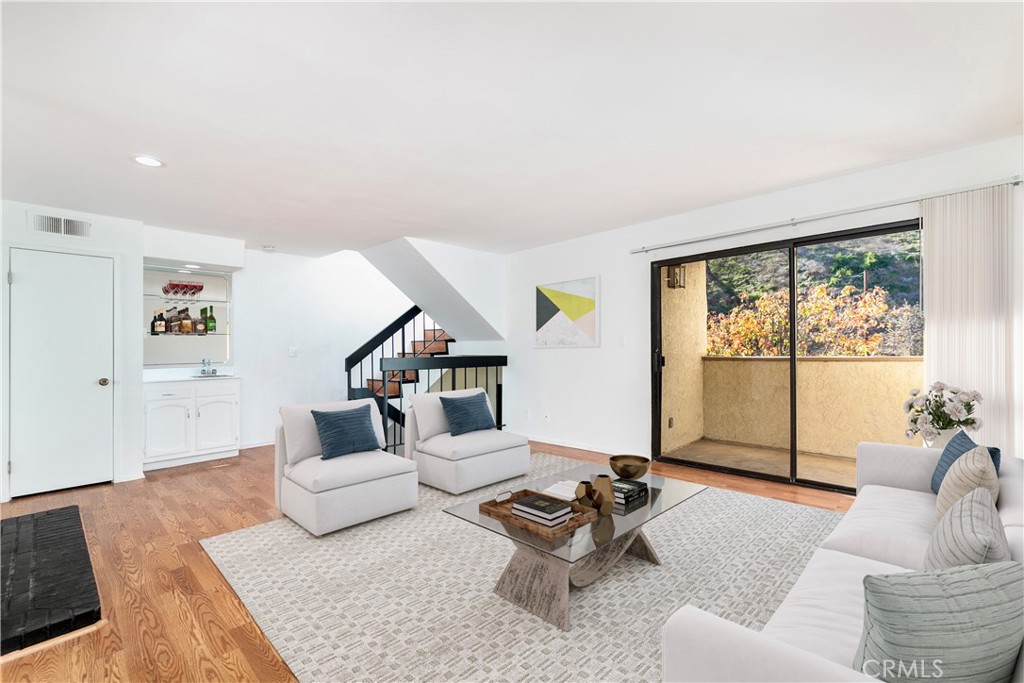 5354 Las Virgenes Road