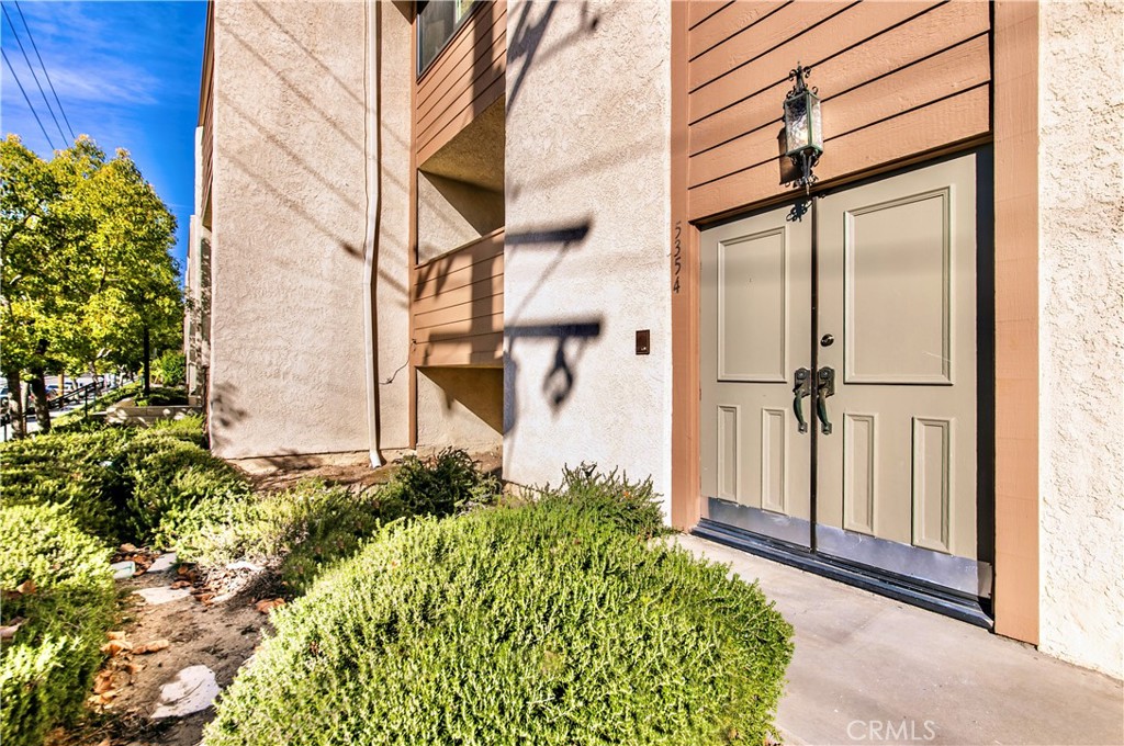 5354 Las Virgenes Road