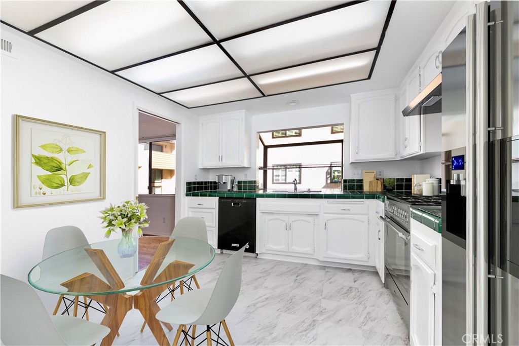 5354 Las Virgenes Road