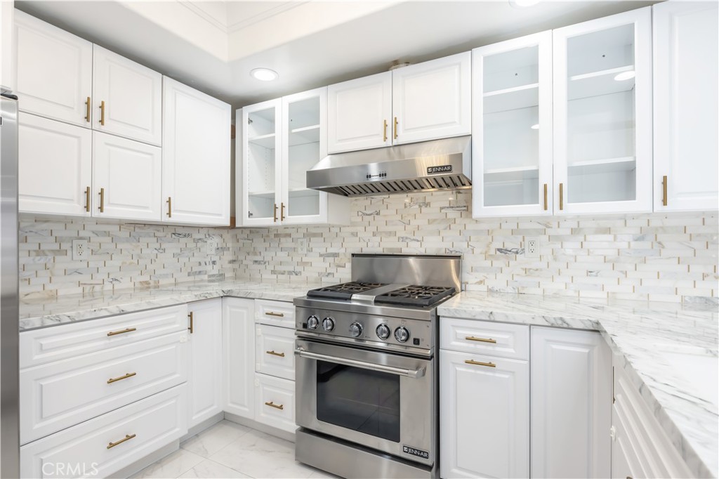 12026 Hoffman Street 302