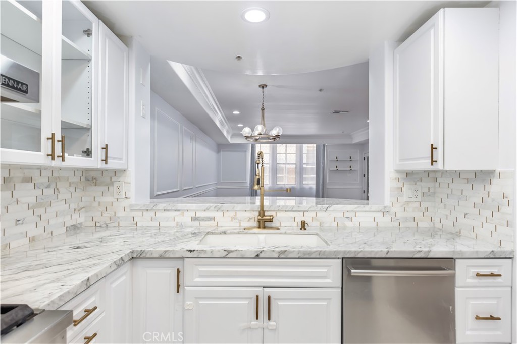 12026 Hoffman Street 302