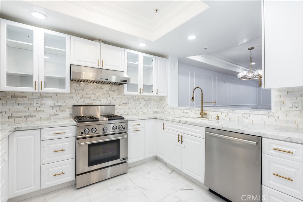 12026 Hoffman Street 302