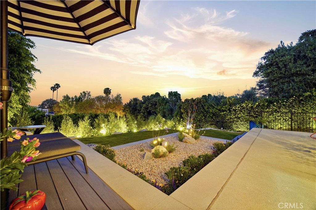 13646 Valley Vista