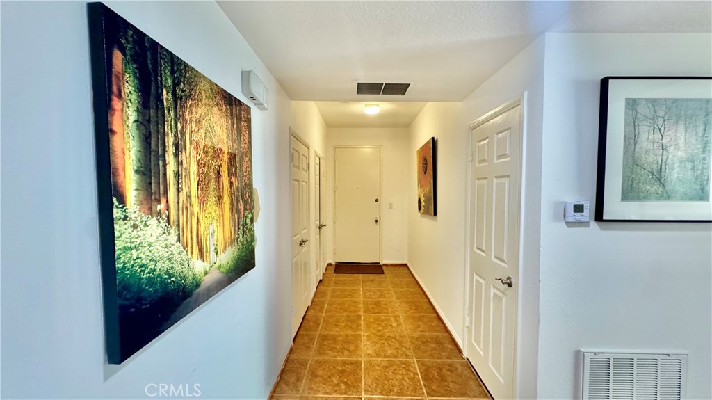 324 N Palm 407