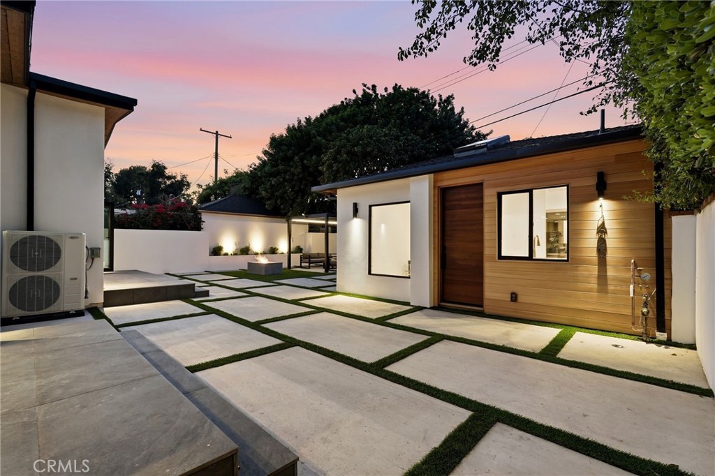 14627 Huston
