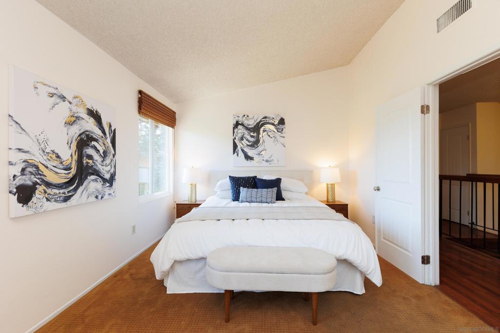 2217 Amber Ln