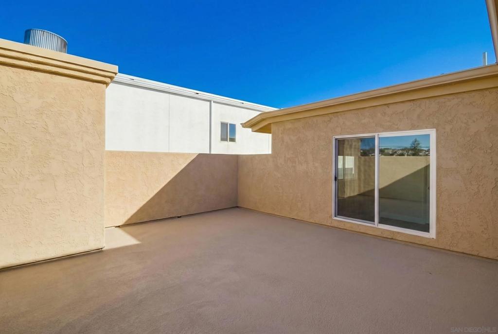 1418 Pacific Beach Dr