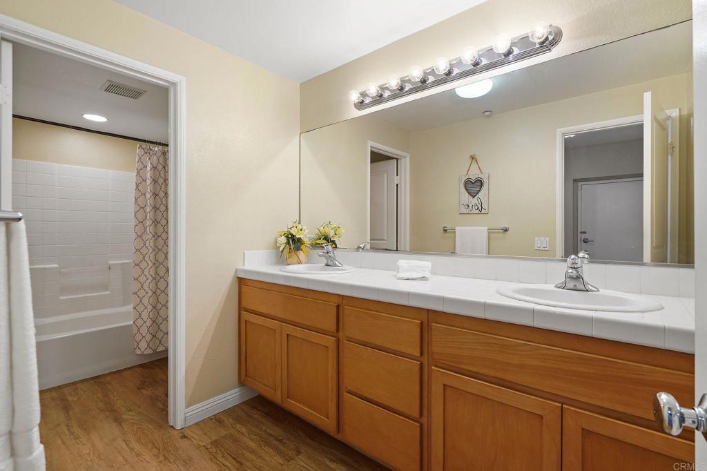 8301 Rio San Diego Drive 7