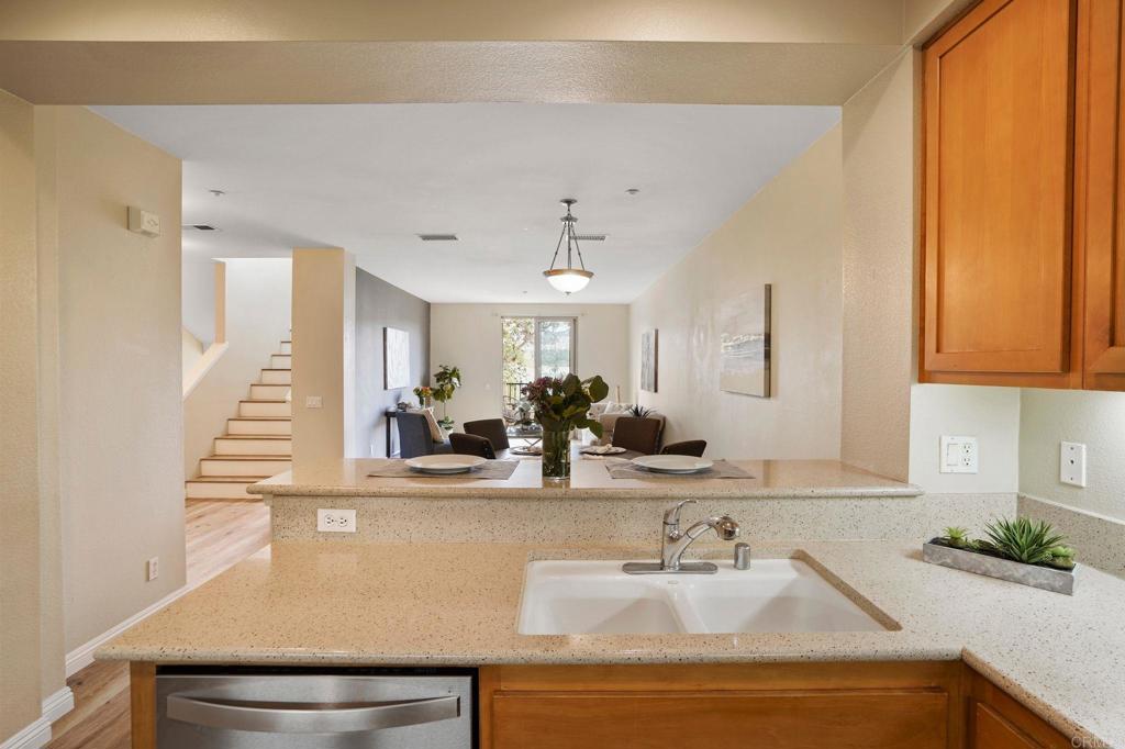 8301 Rio San Diego Drive 7