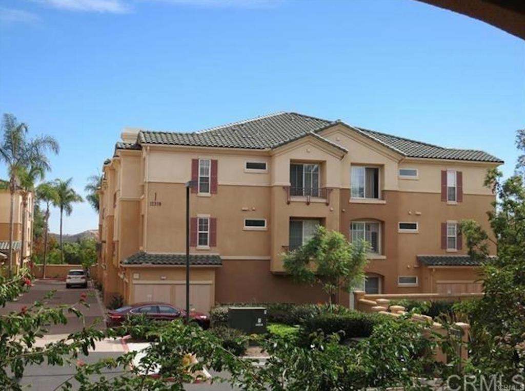 12366 Carmel Country Road 103