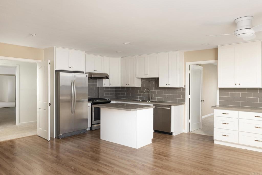 6424 Edmonton Avenue