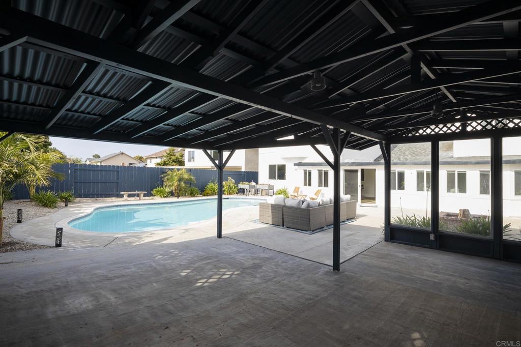 6424 Edmonton Avenue