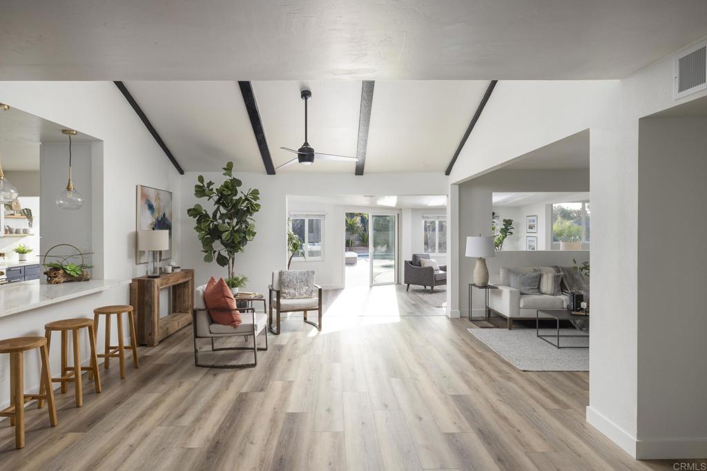 6424 Edmonton Avenue