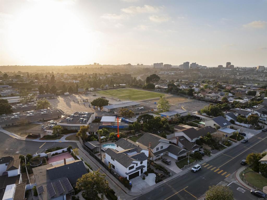 6424 Edmonton Avenue