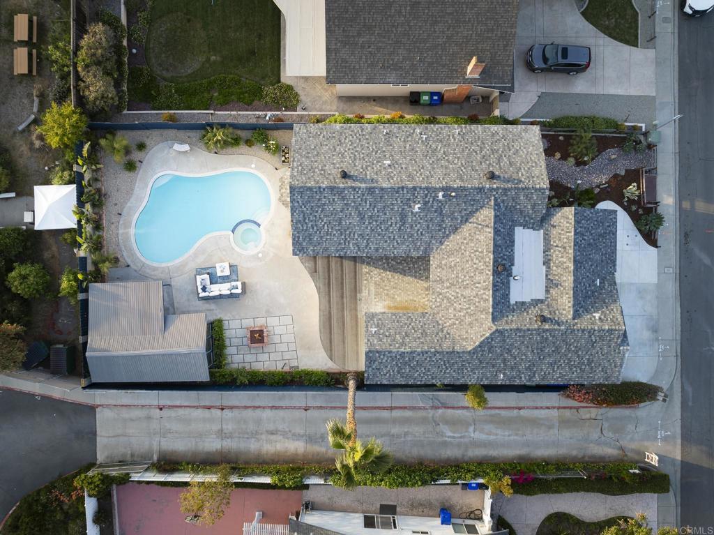 6424 Edmonton Avenue