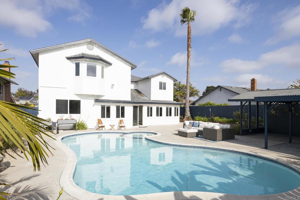 6424 Edmonton Avenue