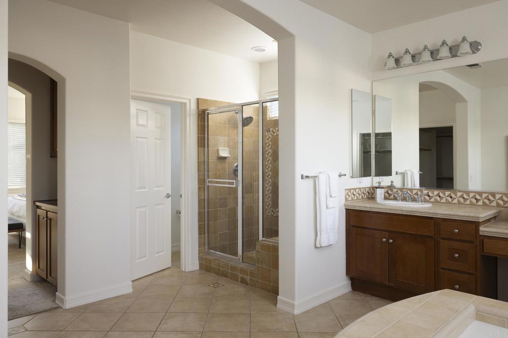 10381 Wellsona Court