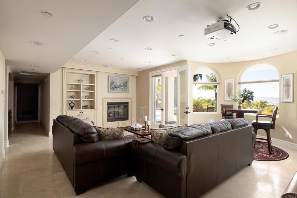 16110 Lakeview Drive