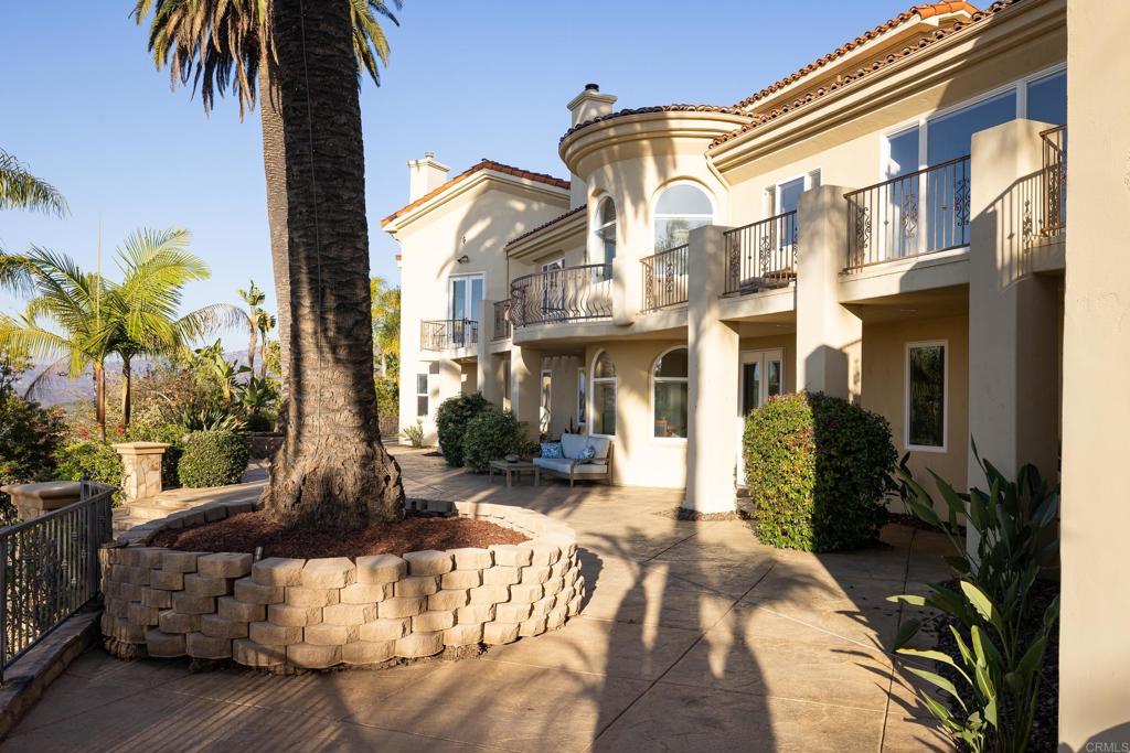 16110 Lakeview Drive