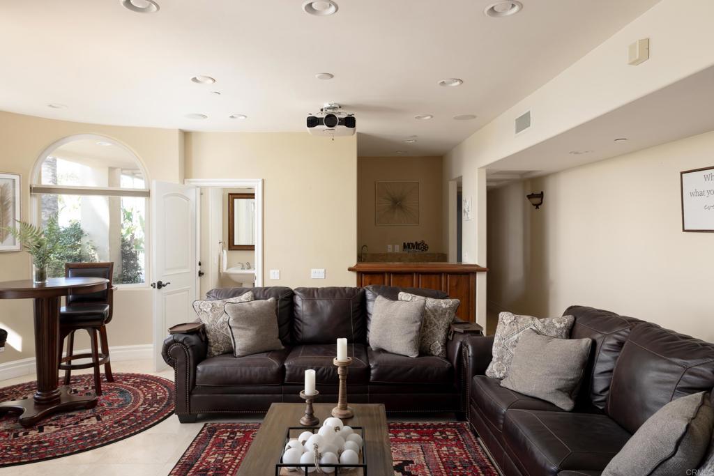 16110 Lakeview Drive
