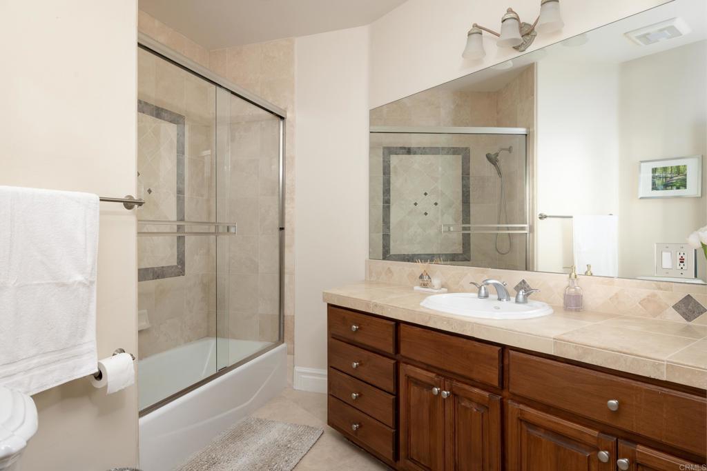 16110 Lakeview Drive