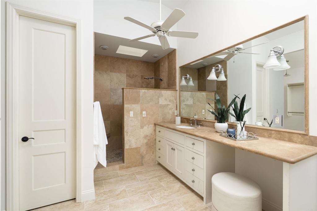 8031 La Jolla Shores Drive