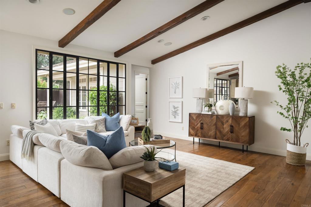 8031 La Jolla Shores Drive