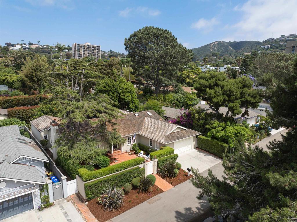 8031 La Jolla Shores Drive