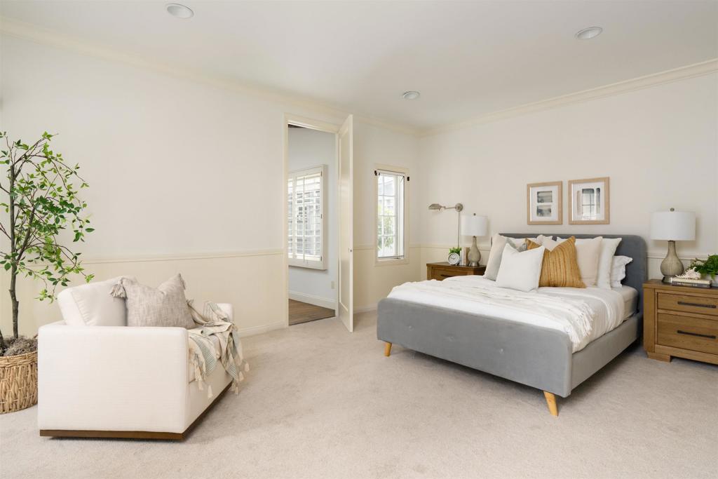 8031 La Jolla Shores Drive