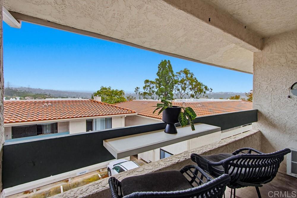 2306 Altisma Way 215