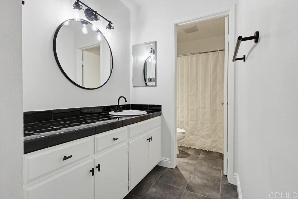 2306 Altisma Way 215