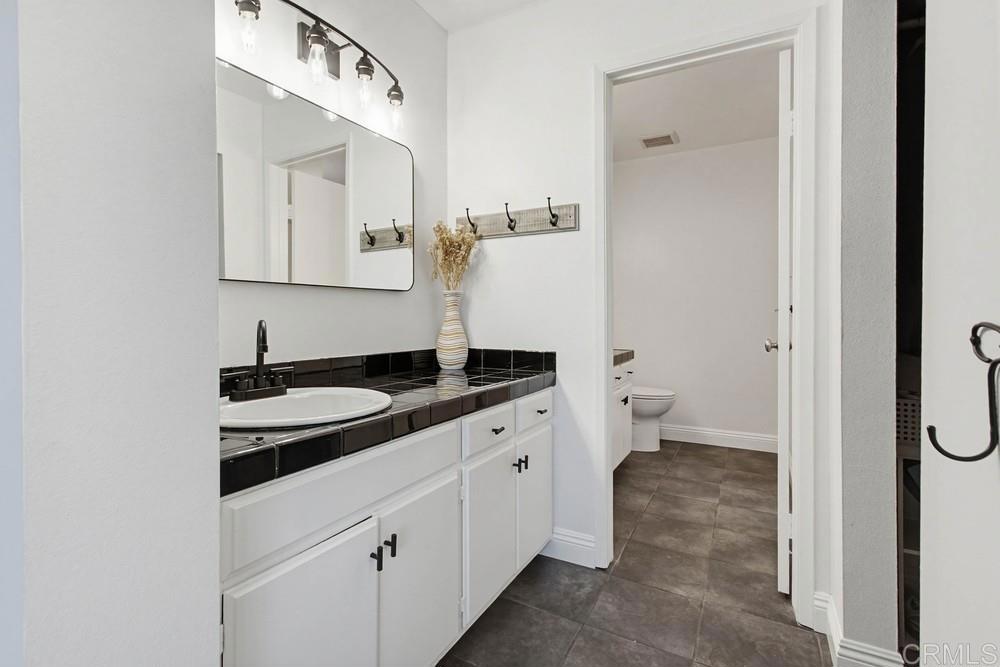 2306 Altisma Way 215