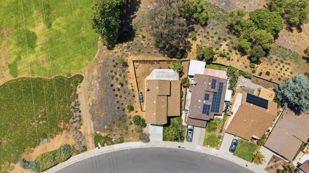2201 Amber Lane