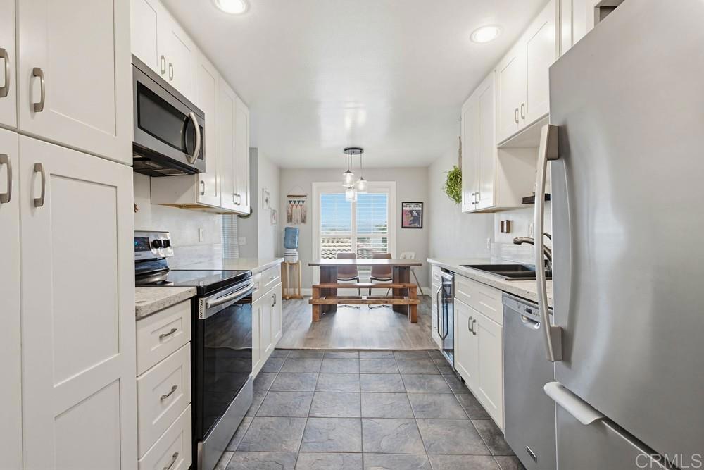 2306 Altisma Way