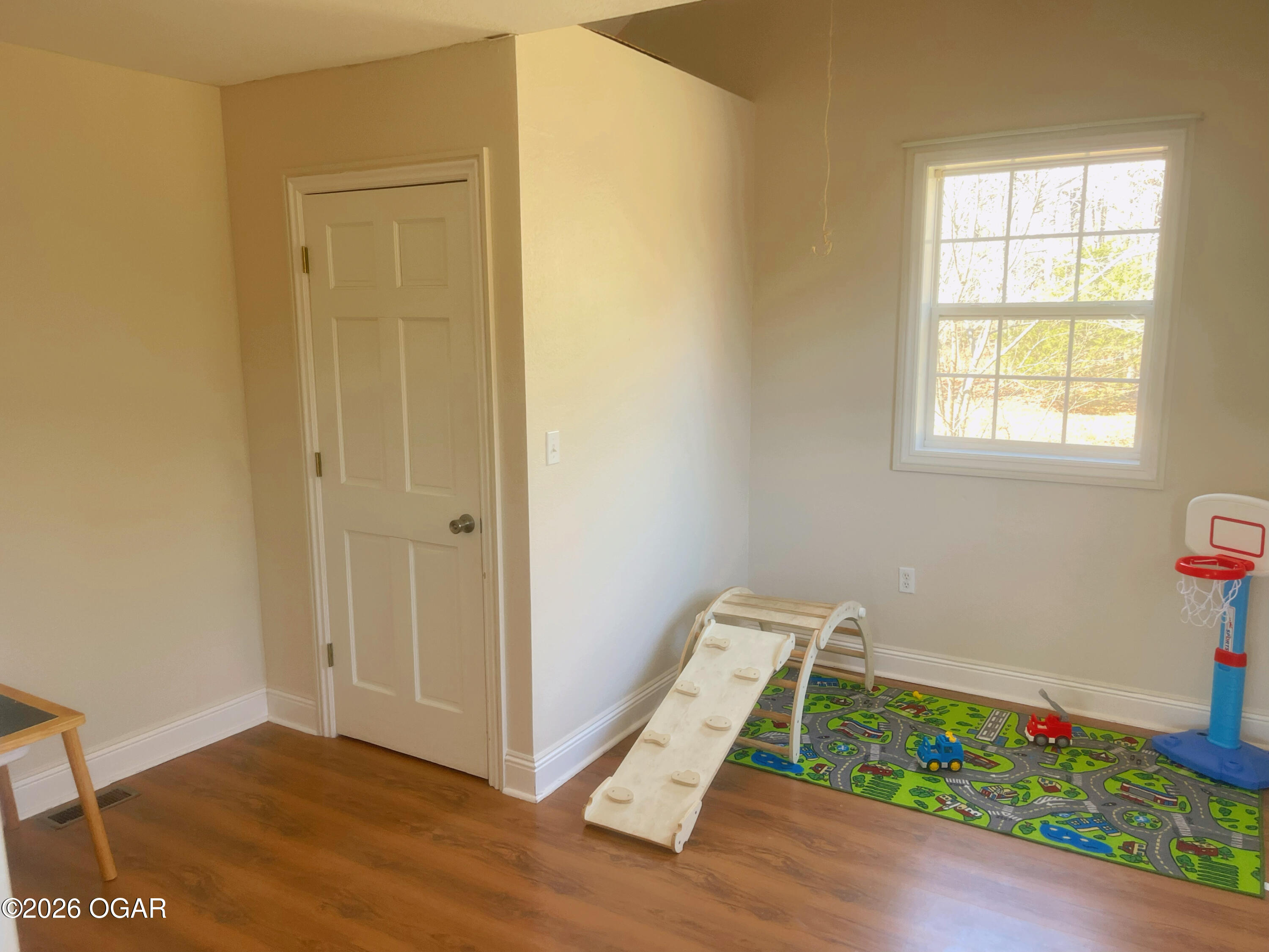 8464 Carver Road