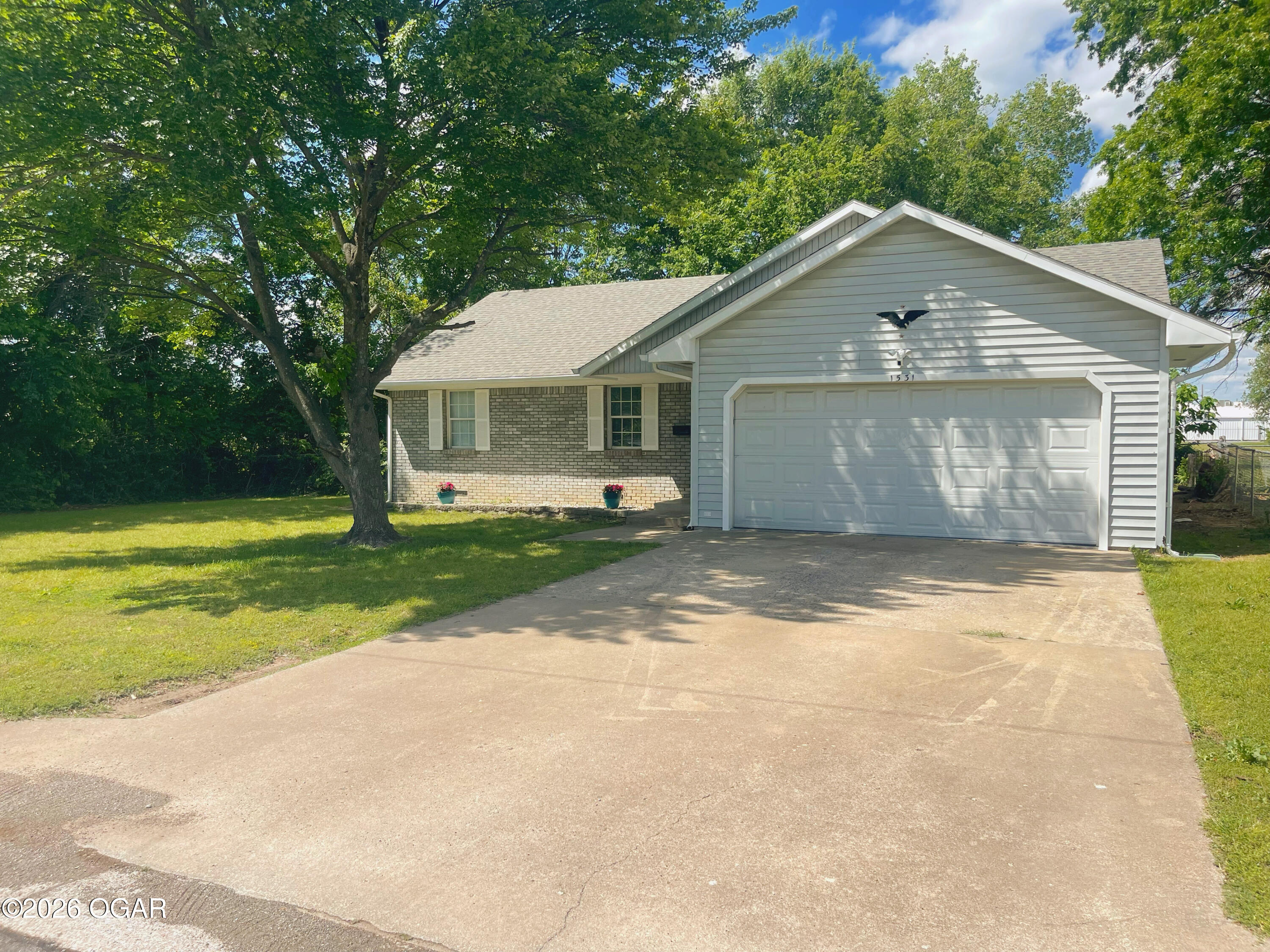 1531 W 17th Street