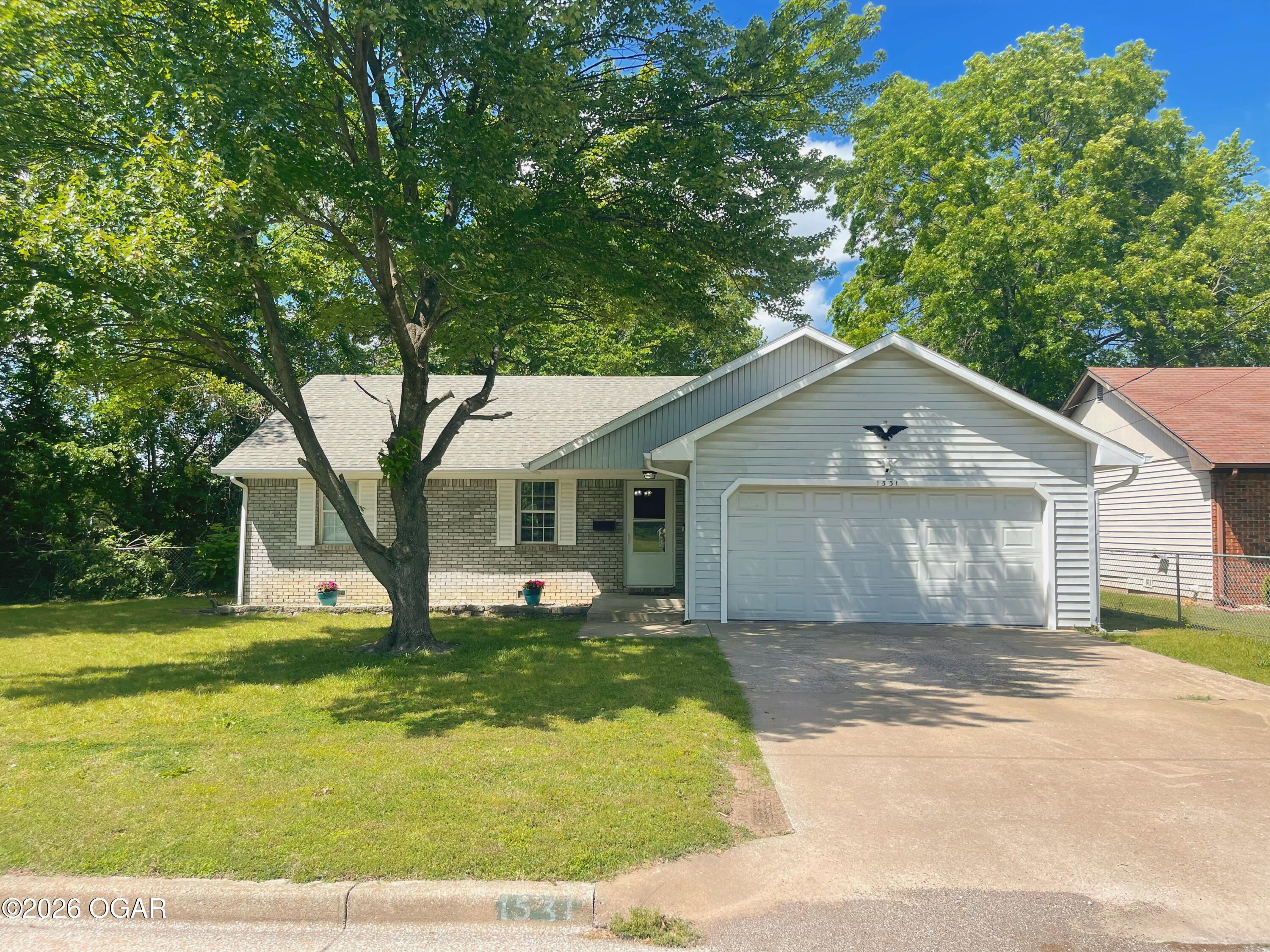 1531 W 17th Street