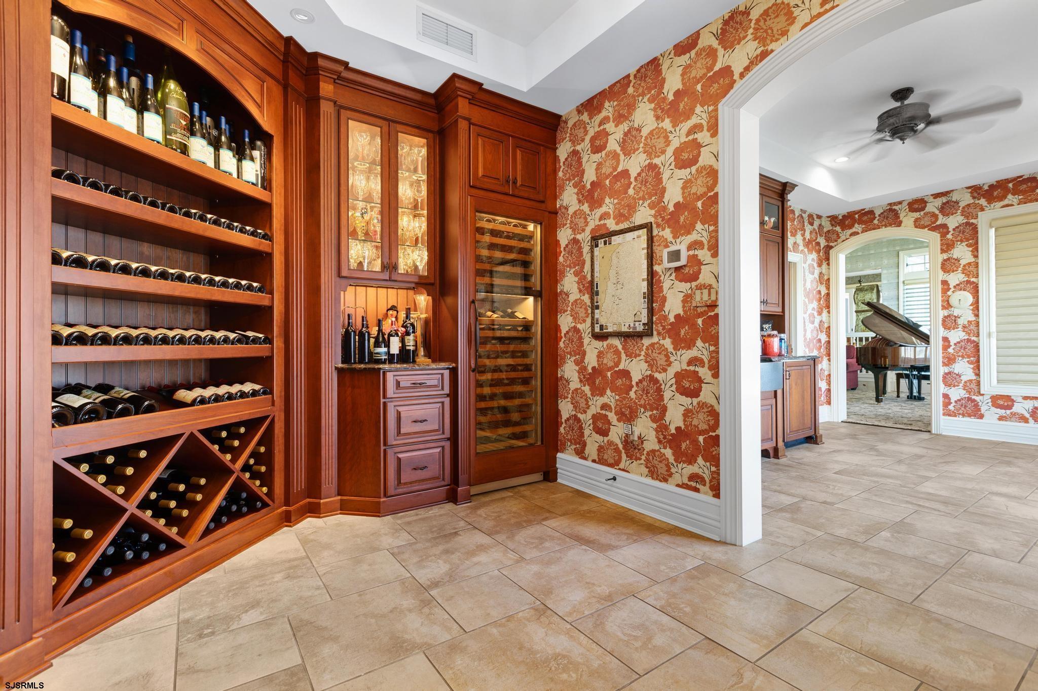 7515 Bayshore Dr