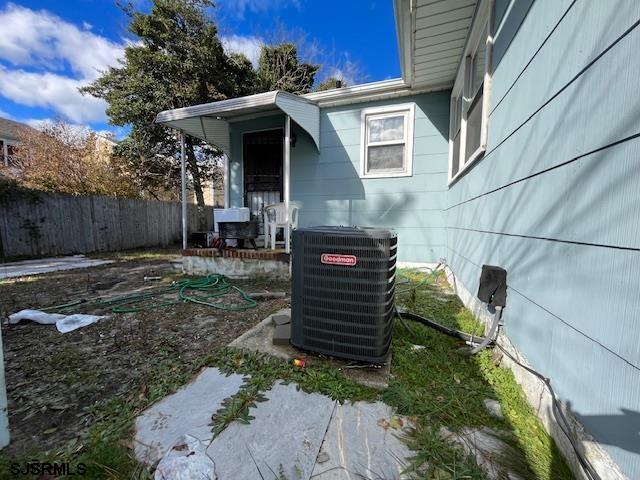 644 N New York Ave