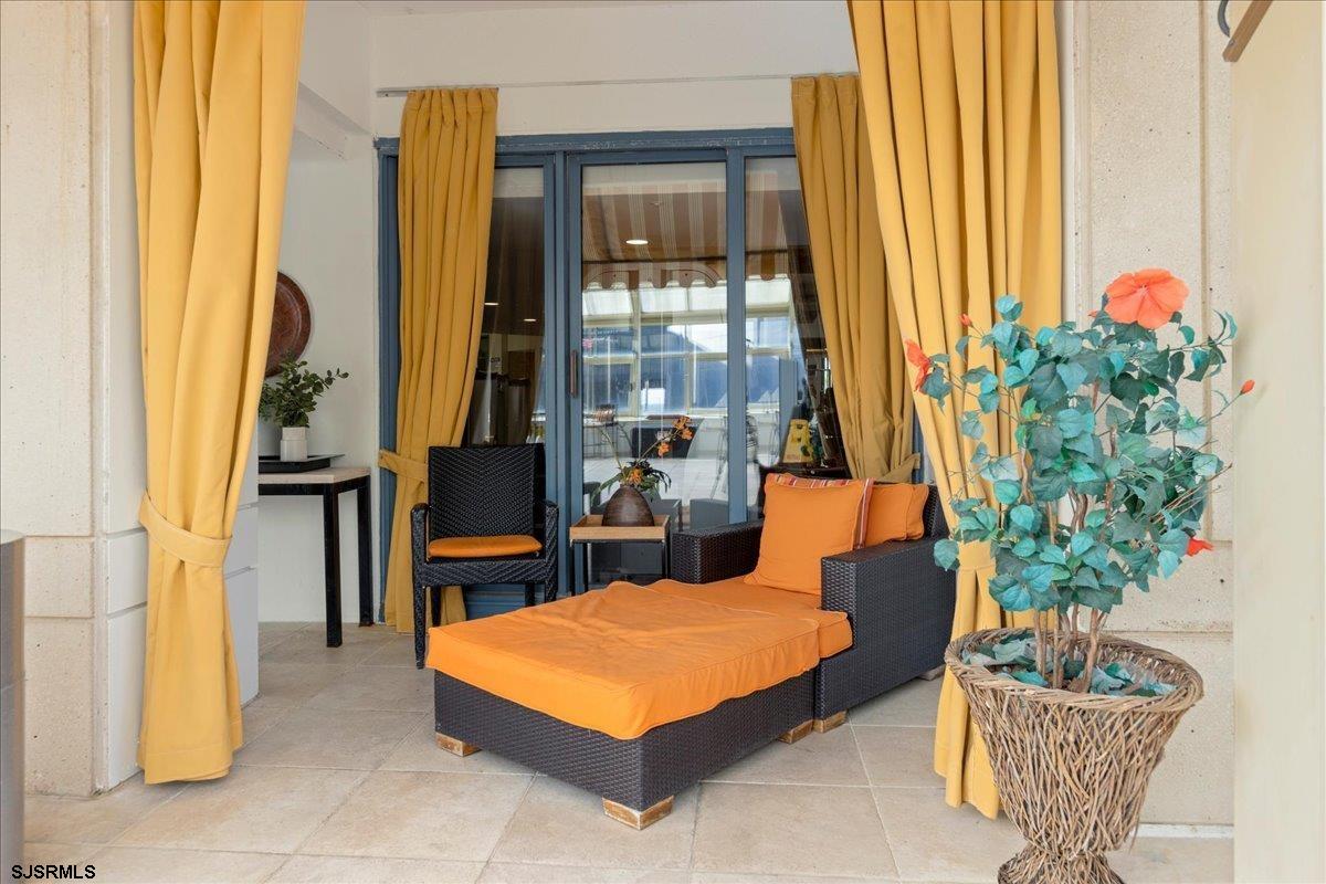 526 Pacific Ave Unit: 2501